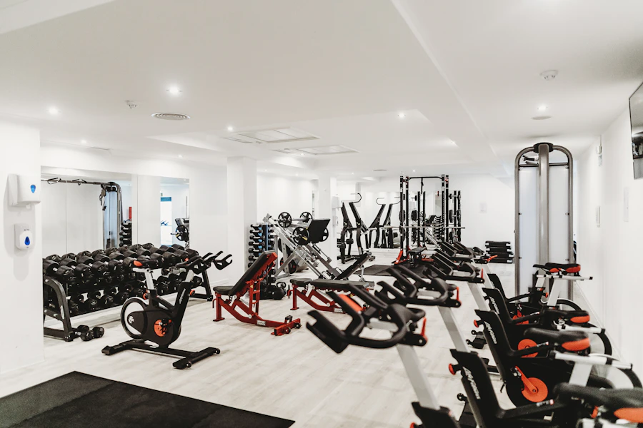 Equipment wall